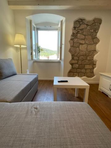 Apartment Concetta Cres Exterior photo